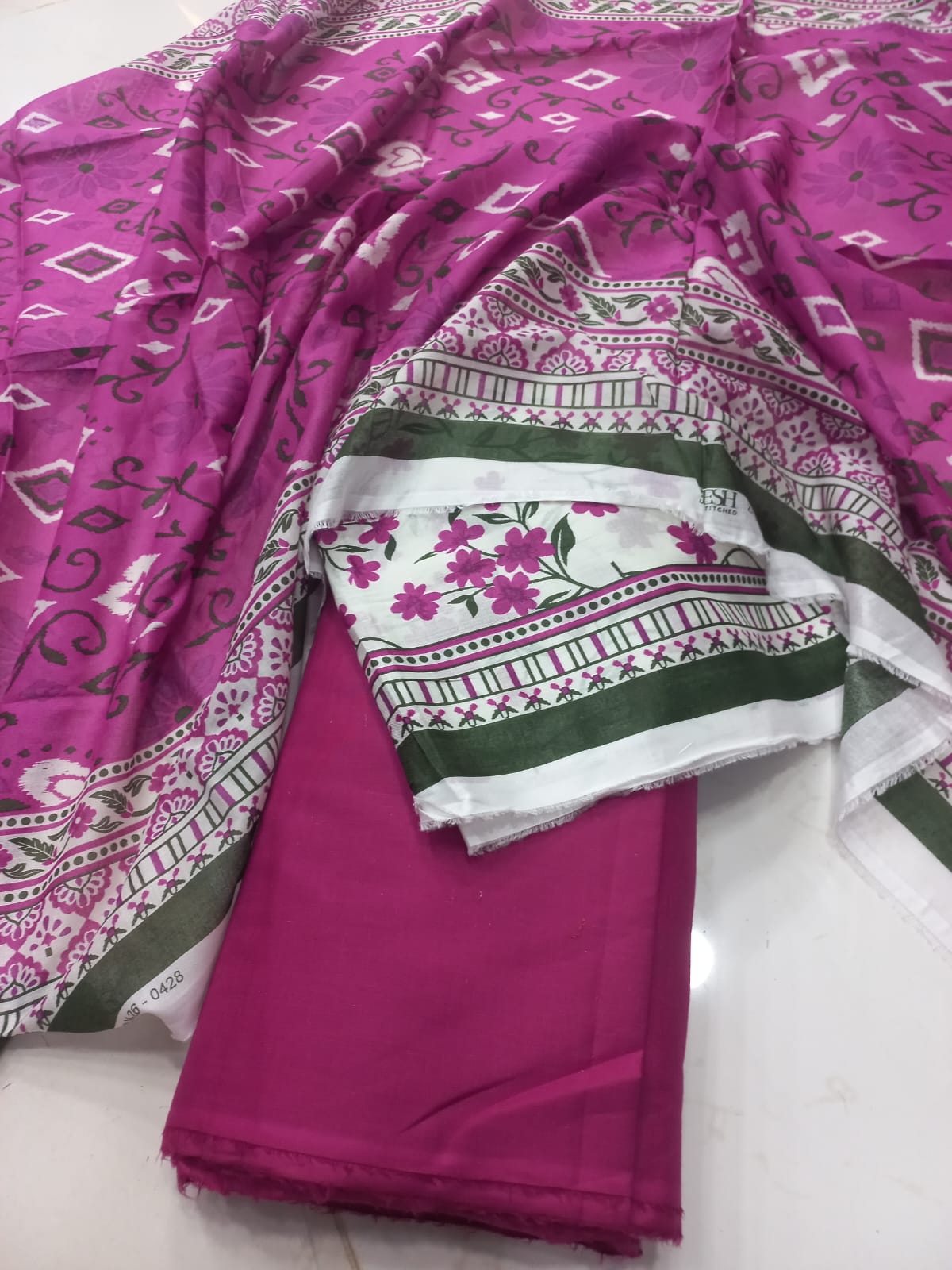 Zeesh Digital Printed Lawn 3pc Unstiched ZEESH TEXTILE 2026 Latest Collection