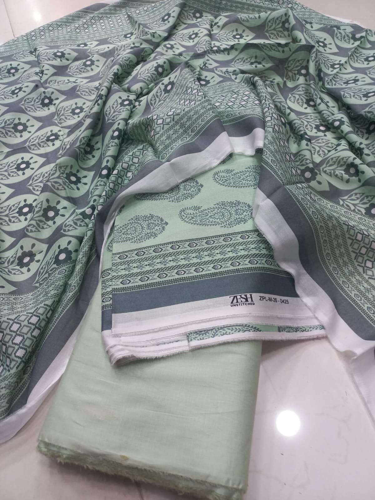 Zeesh Digital Printed Lawn 3pc Unstiched ZEESH TEXTILE 2026 Latest Collection