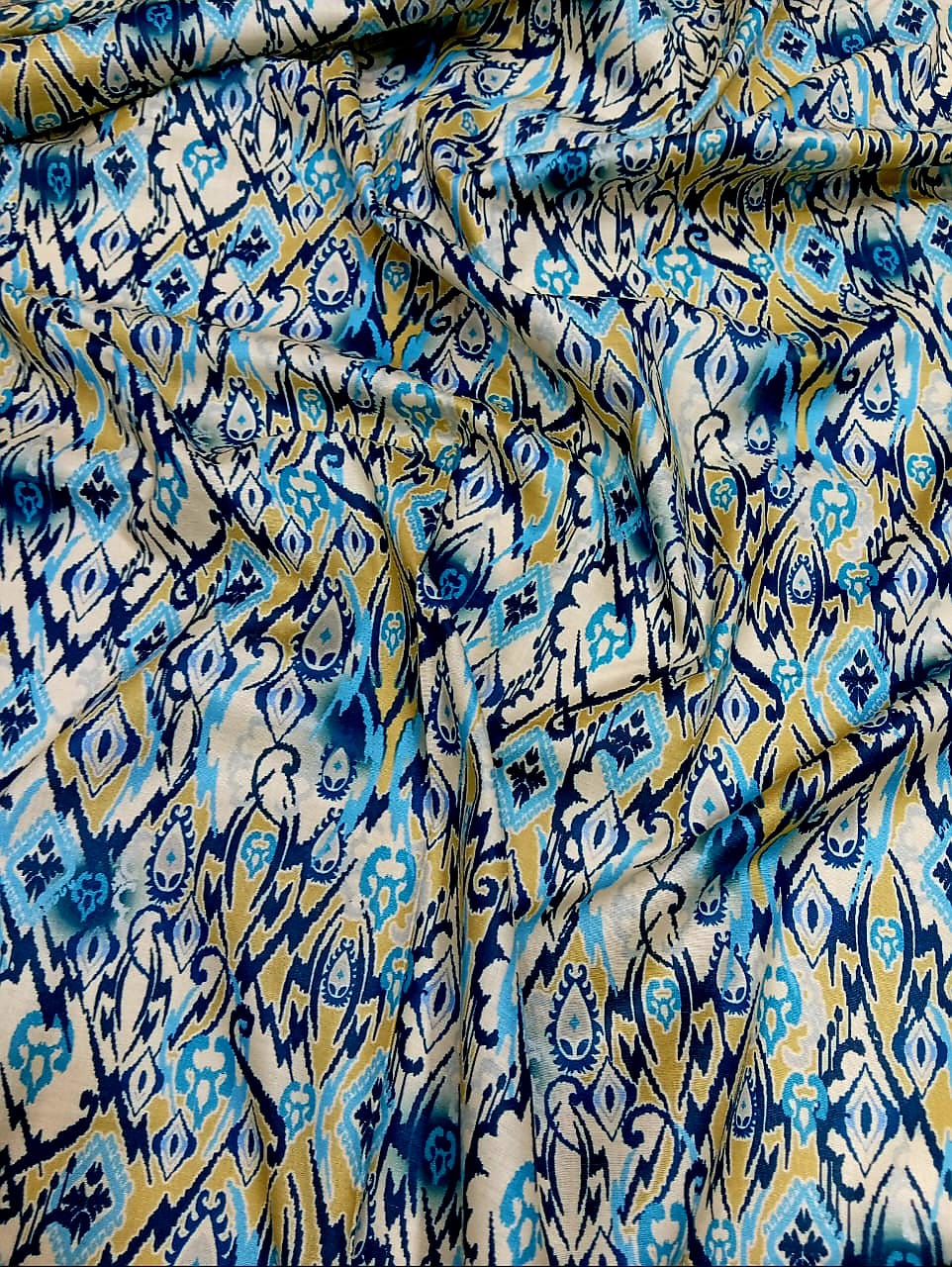 Lavish Digital Printed Lawn 2pc Unstiched