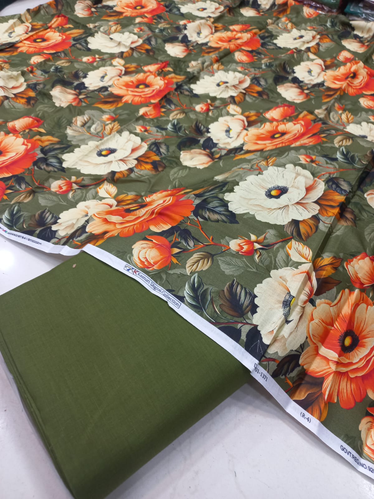 Al-Karam Digital Printed Lawn 2pc Unstiched