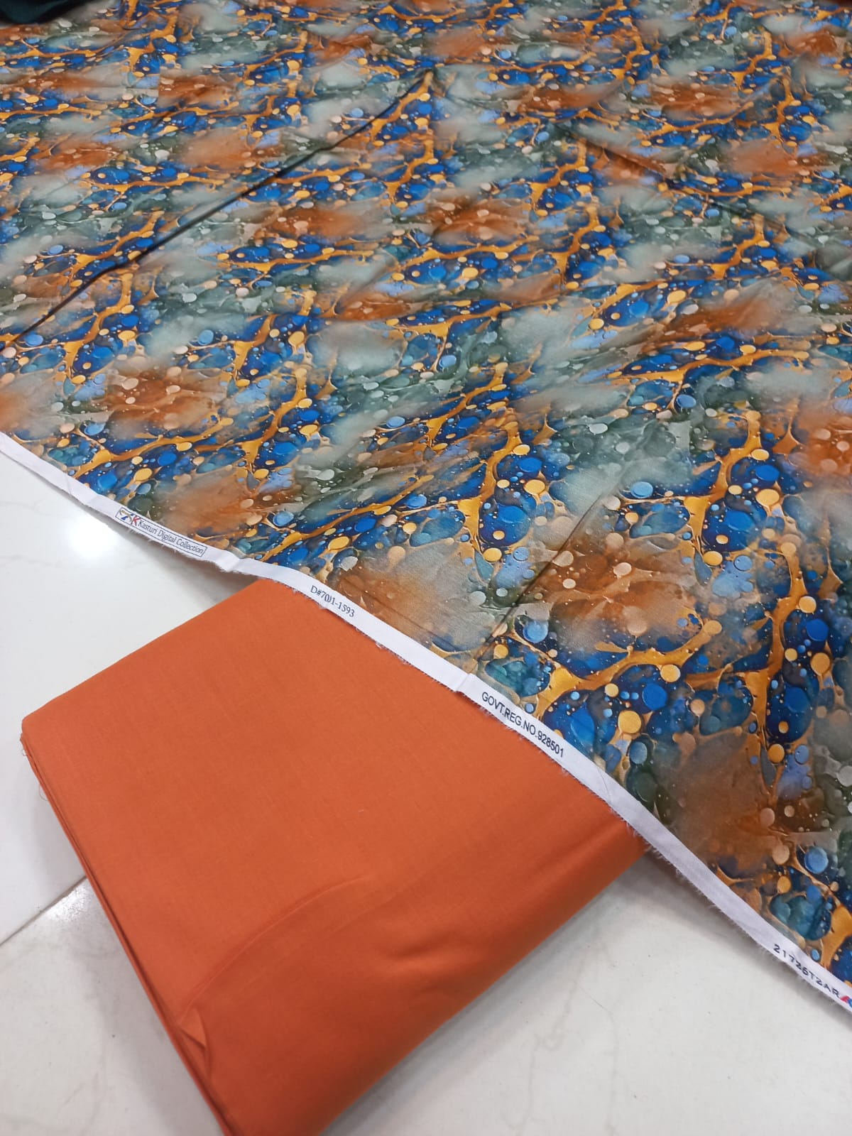 Al-Karam Digital Printed Lawn 2pc Unstiched