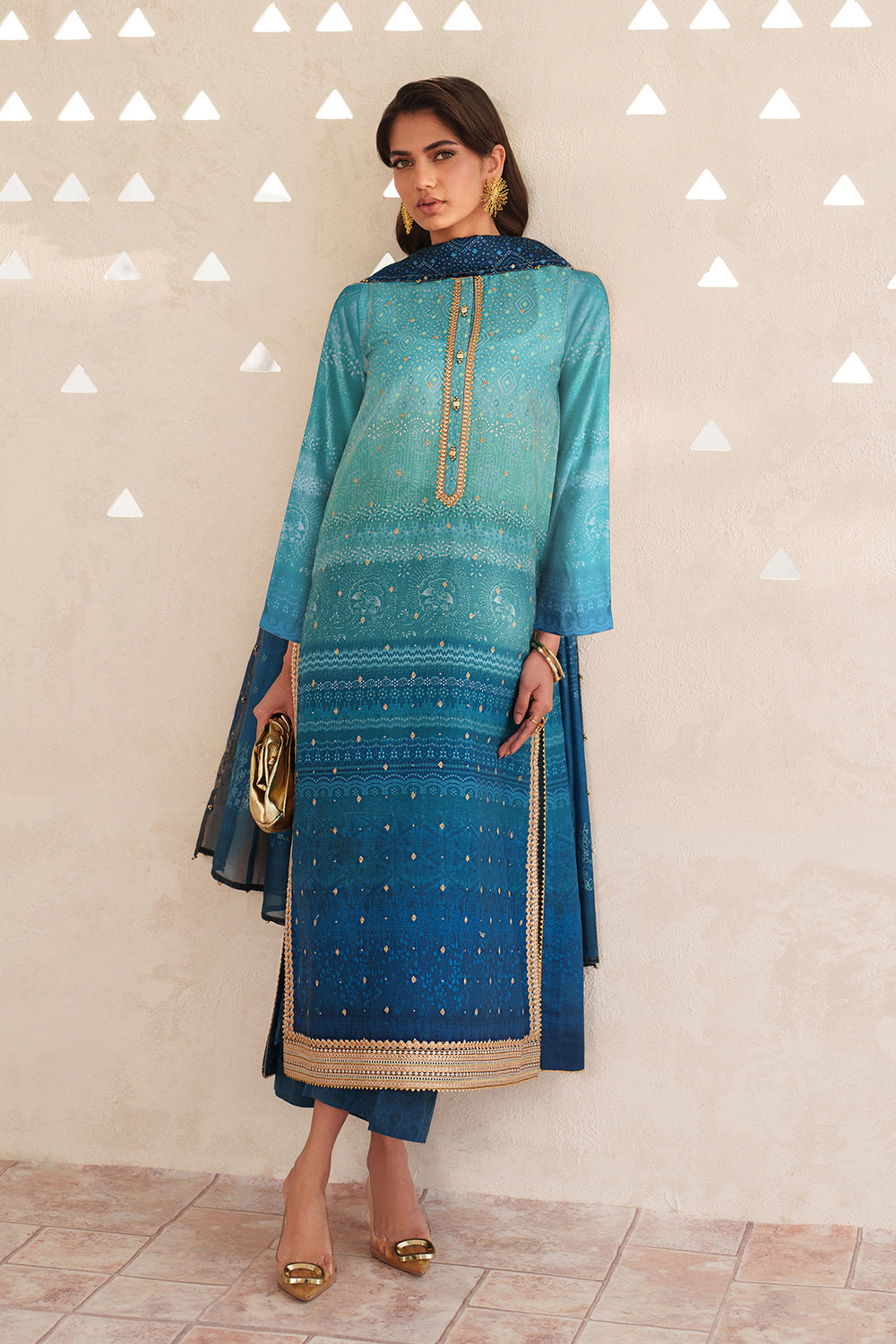 Barooque Chunri Embroidered Lawn 3pc Unstiched