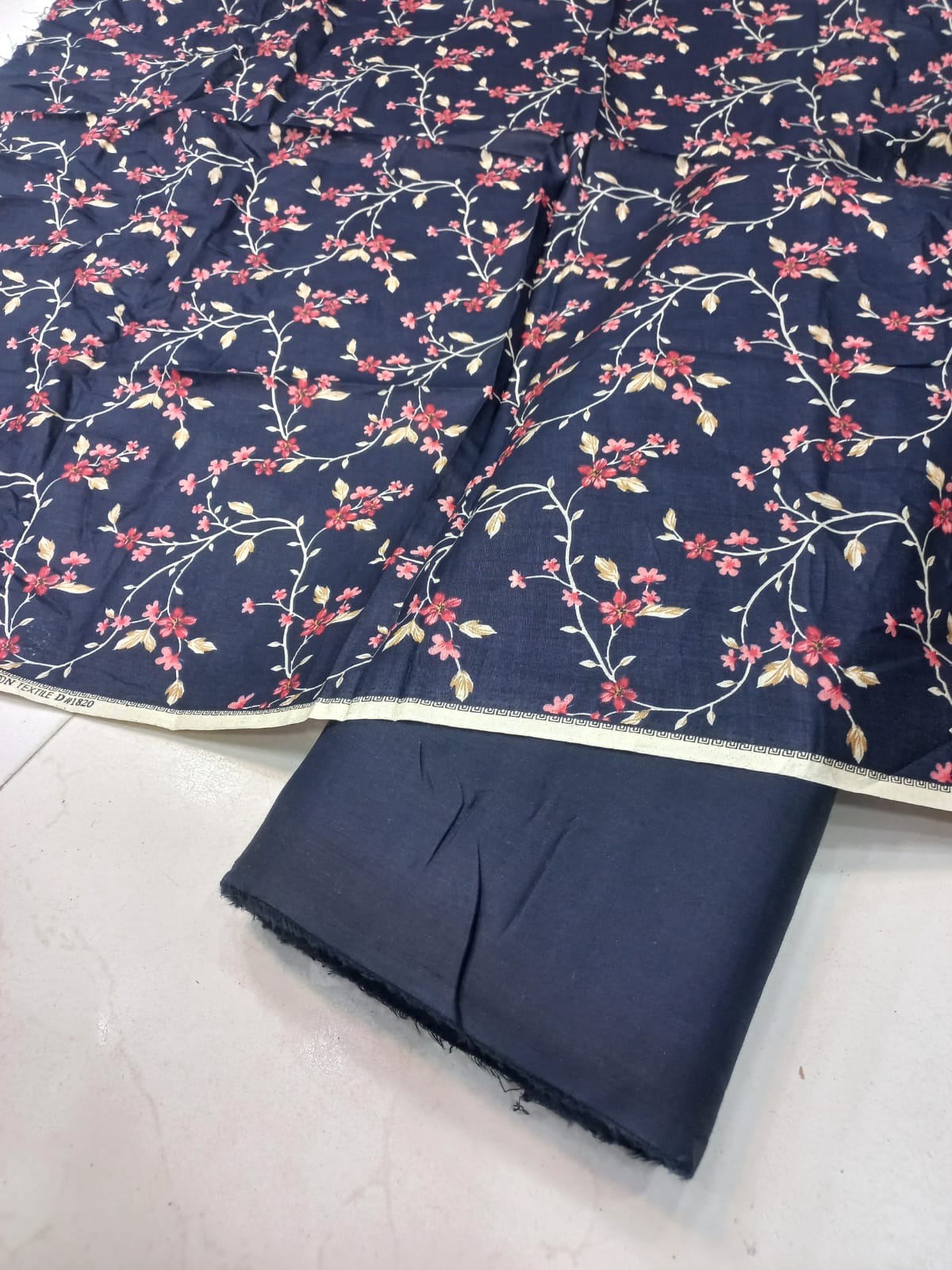 Al-Karam Digital Printed Lawn 2pc Unstiched