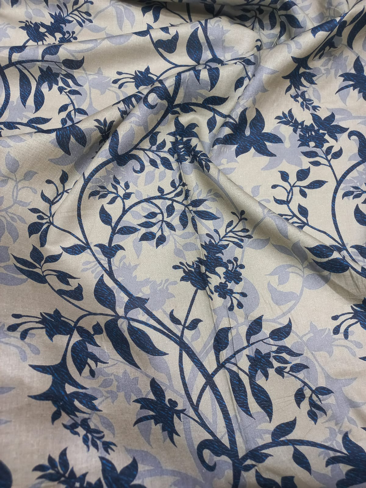 Lavish Digital Printed Lawn 2pc Unstiched
