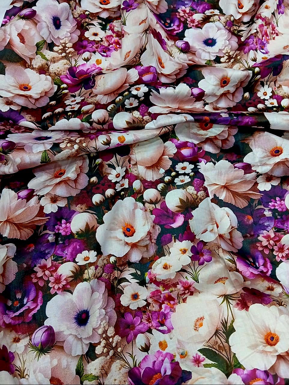 Lavish Digital Printed Lawn 2pc Unstiched