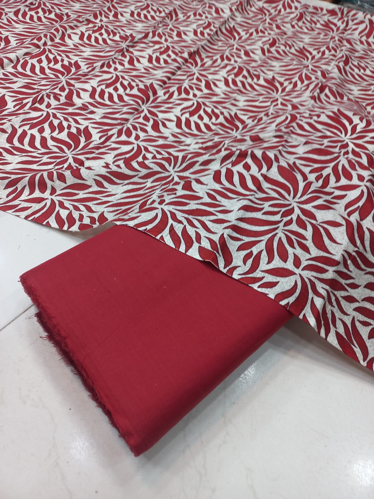Al-Karam Digital Printed Lawn 2pc Unstiched