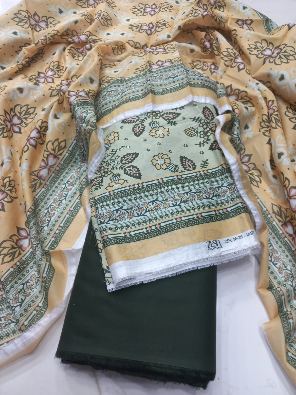 Zeesh Digital Printed Lawn 3pc Unstiched ZEESH TEXTILE 2026 Latest Collection