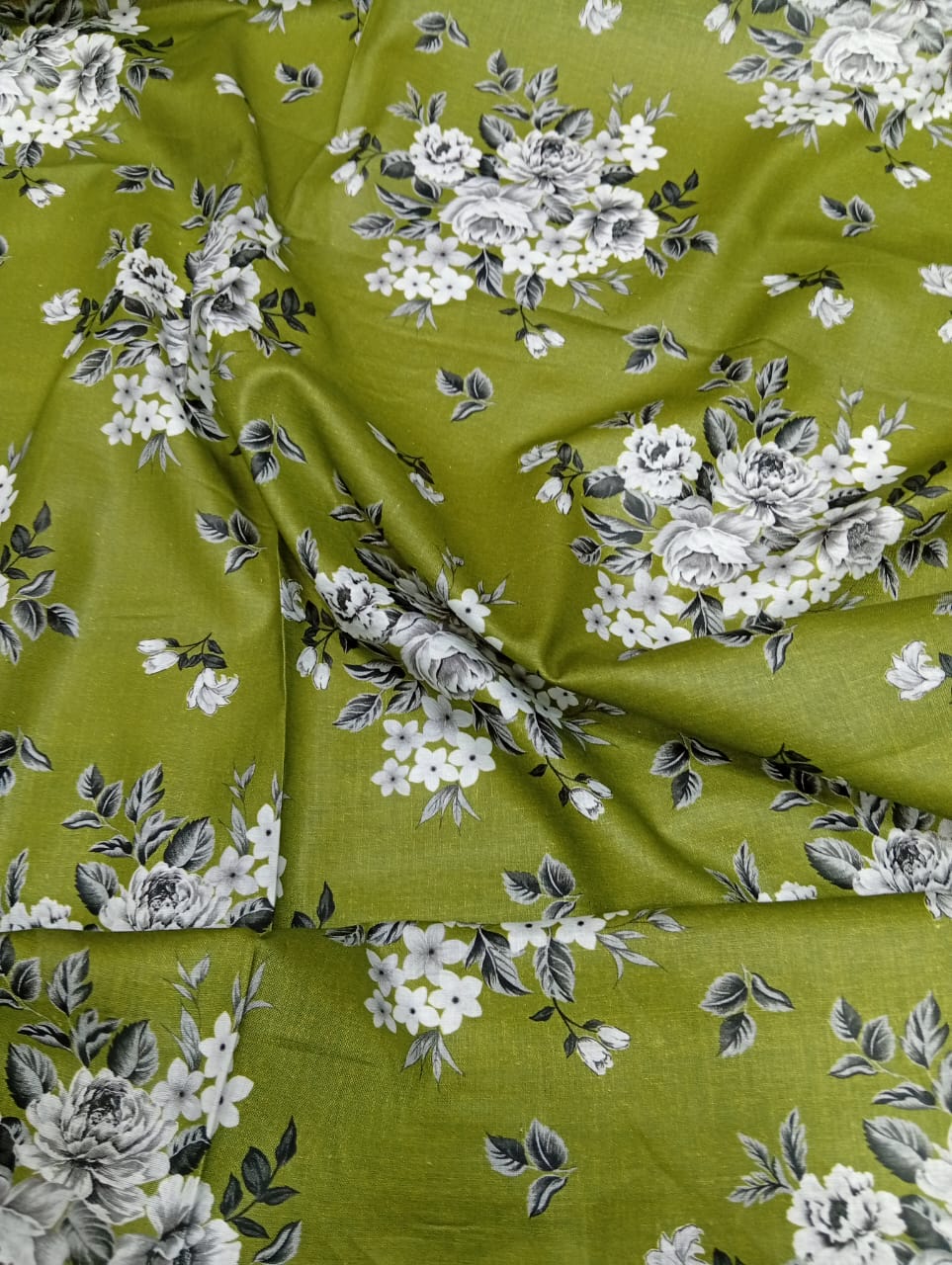 Lavish Digital Printed Lawn 2pc Unstiched