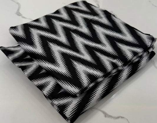 Black Nd White Lawn 2pc Unstiched