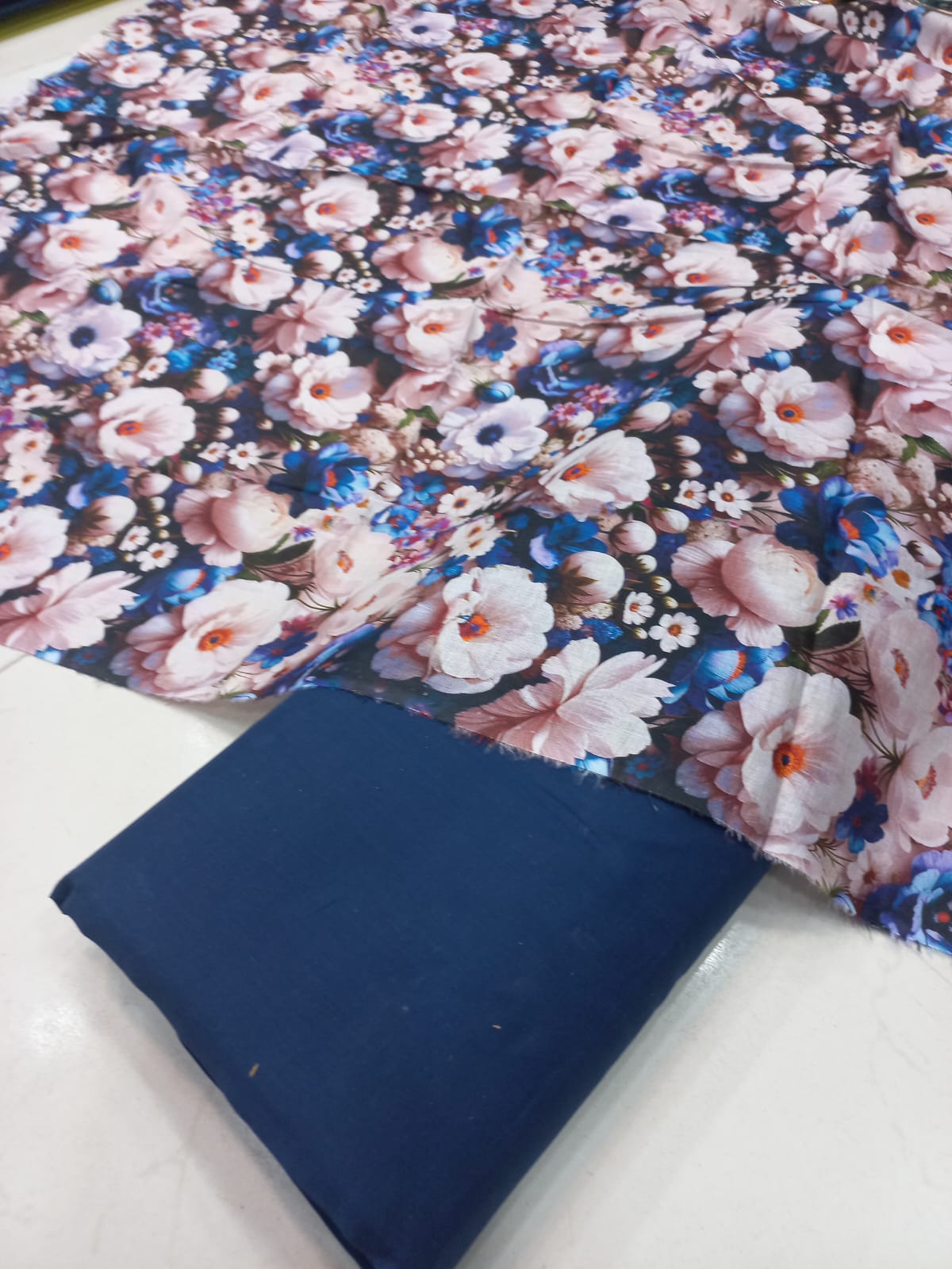 Al-Karam Digital Printed Lawn 2pc Unstiched