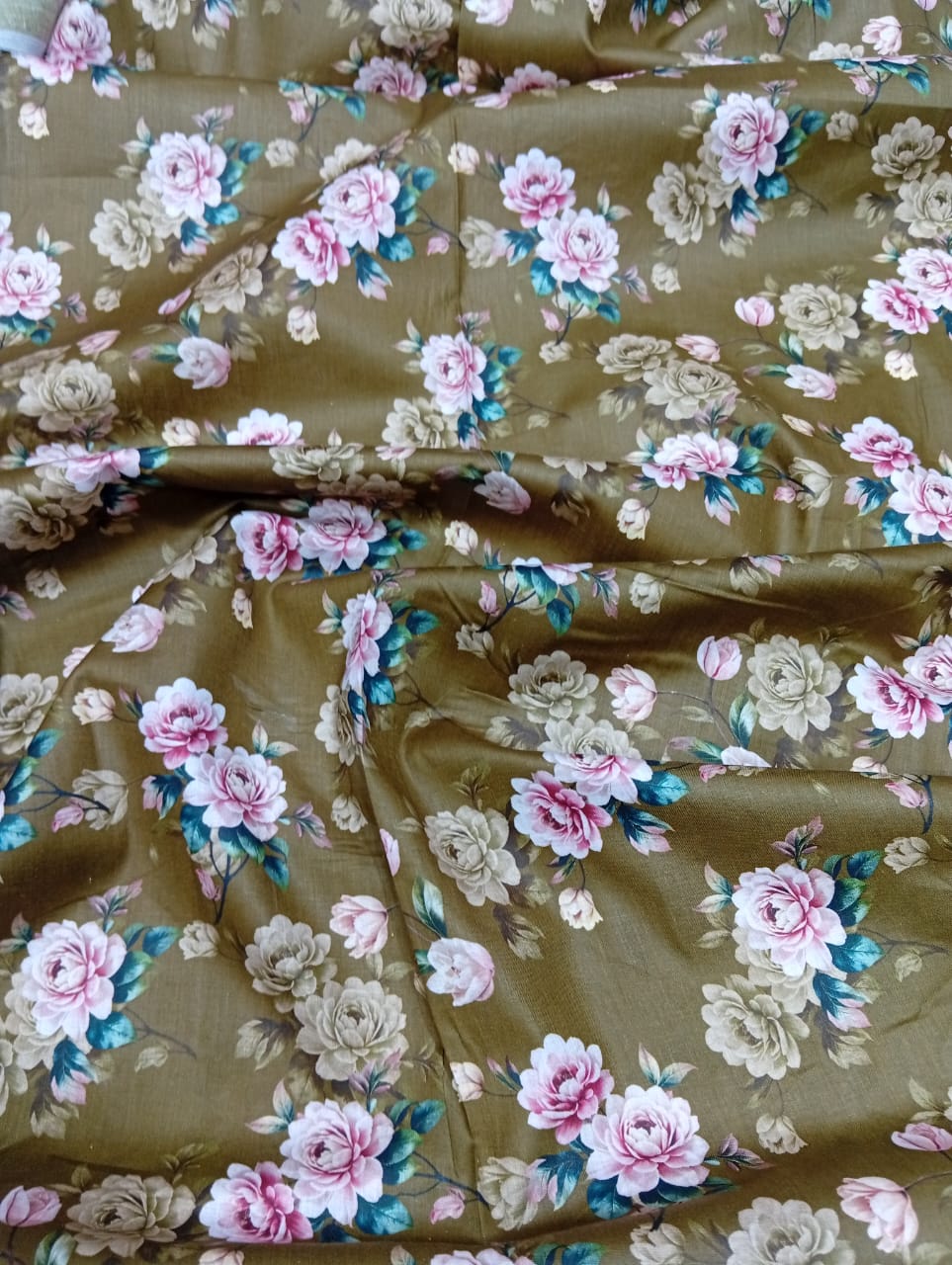 Lavish Digital Printed Lawn 2pc Unstiched