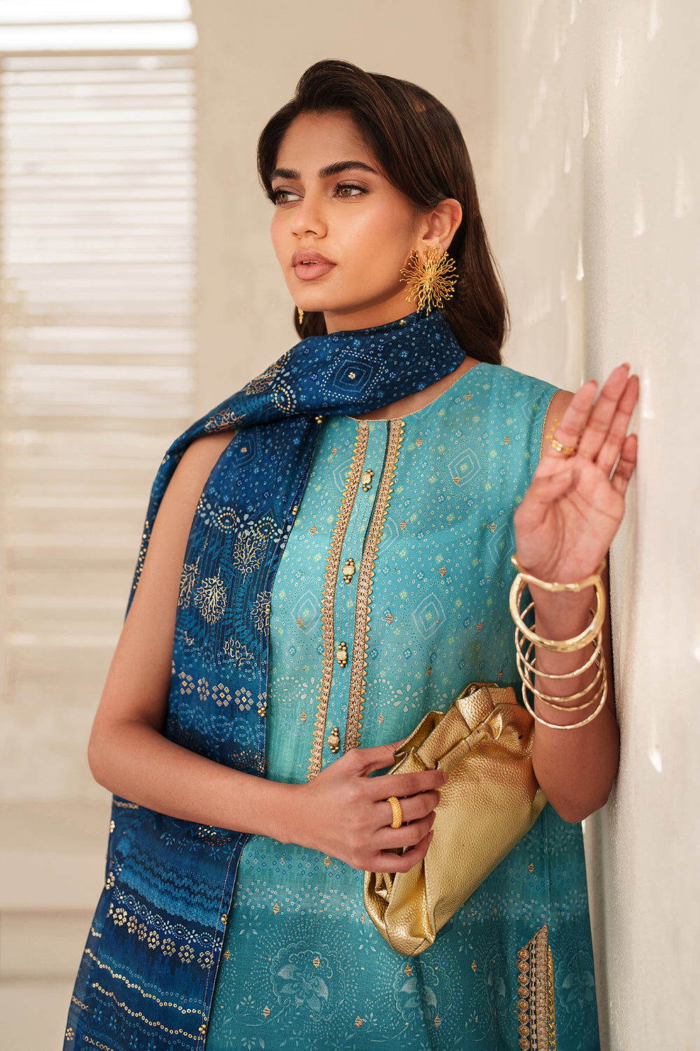 Barooque Chunri Embroidered Lawn 3pc Unstiched