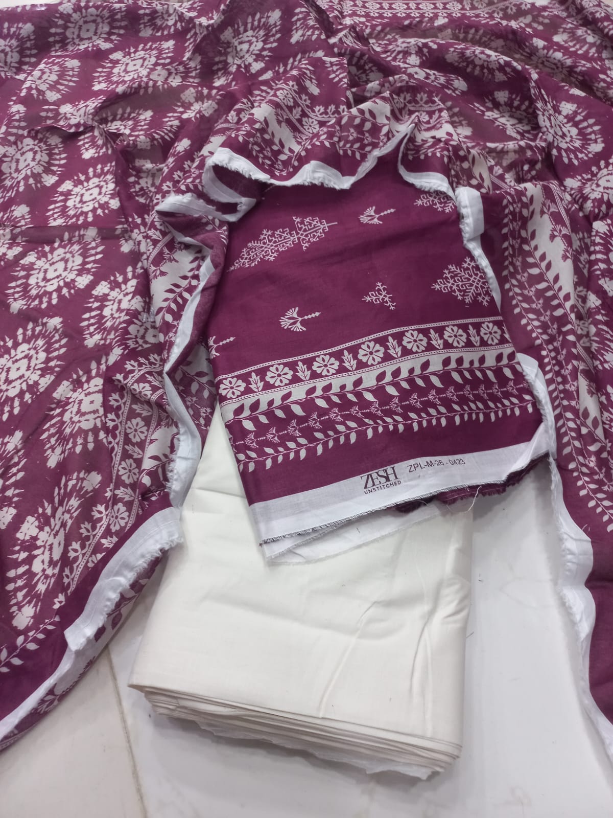 Zeesh Digital Printed Lawn 3pc Unstiched ZEESH TEXTILE 2026 Latest Collection